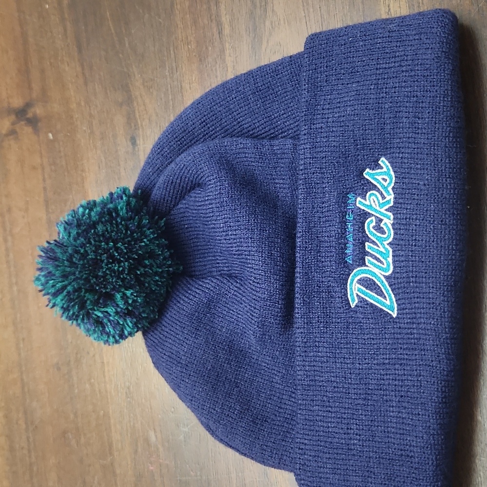 Anaheim ducks skullcap
